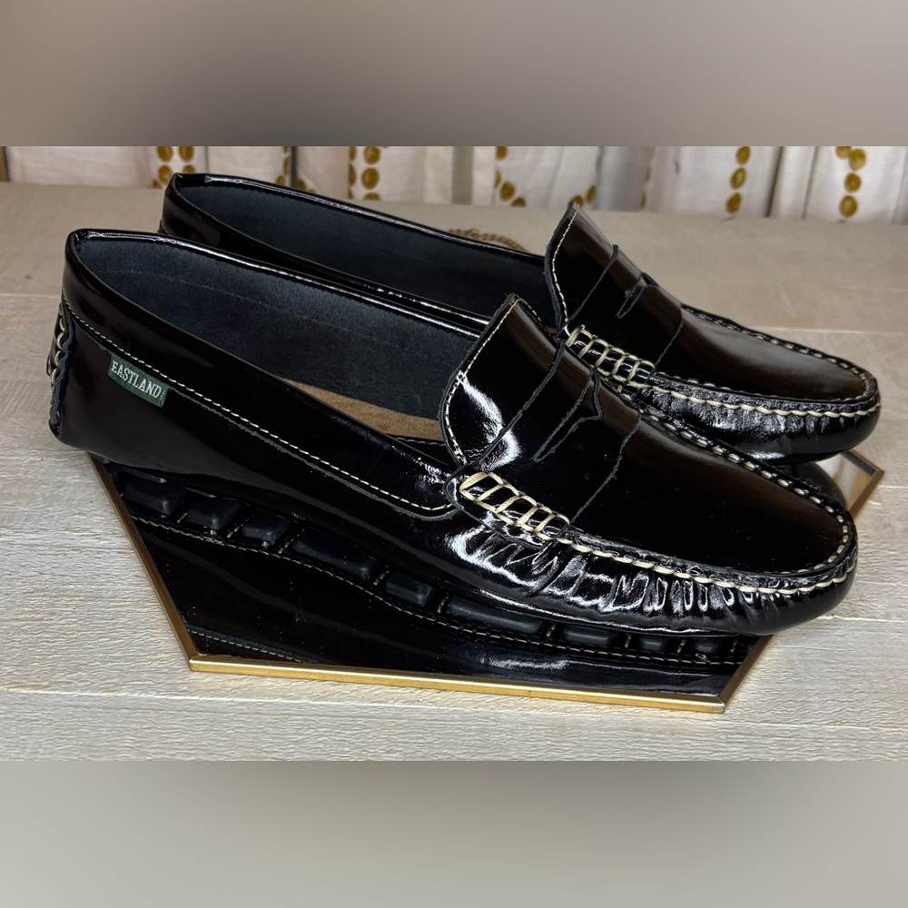 Eastland Black Flats Classic Patent Loafers